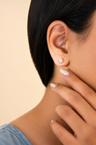 گوشواره نقره میخی تکنگین چهارپر
